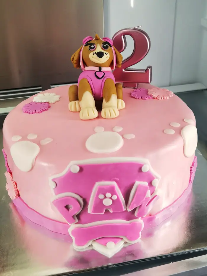 Torta Sky torta: Svi elementi izrađeni ručno